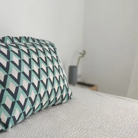 Sun 'n Sand, Dream It In بيت للعطل *