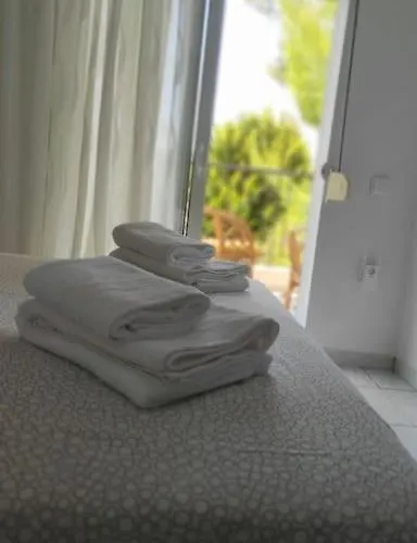 Sun 'n Sand, Dream It In Case de vacanță *