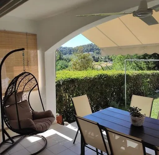 Sun 'n Sand, Dream It In Case de vacanță Possidi