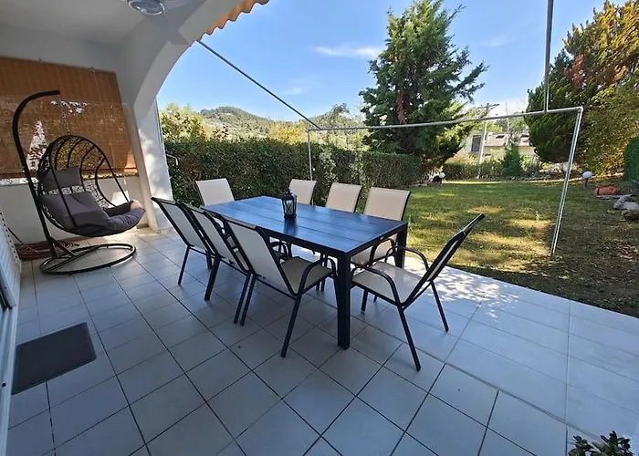 Sun 'n Sand, Dream It In Case de vacanță Possidi