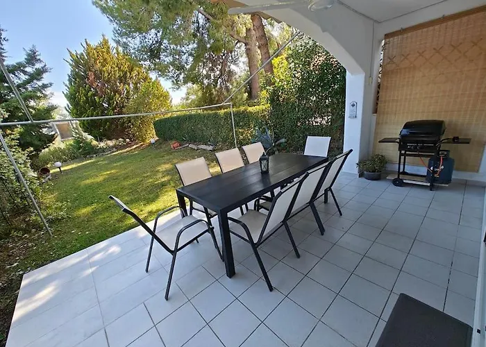 Sun 'n Sand, Dream It In *