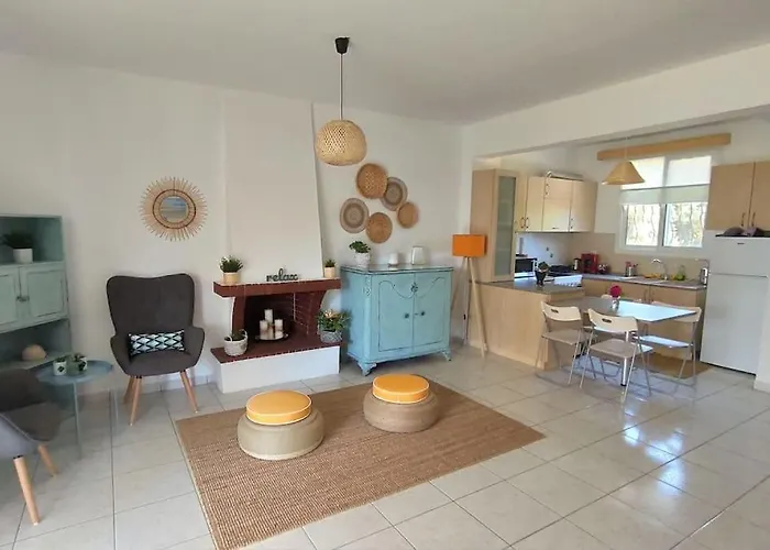 Sun 'n Sand, Dream It In Case de vacanță